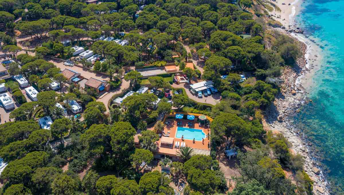 Camping La Plage d'Argens Fréjus - seul camping avec accès direct plage, mobil-homes vue mer premium